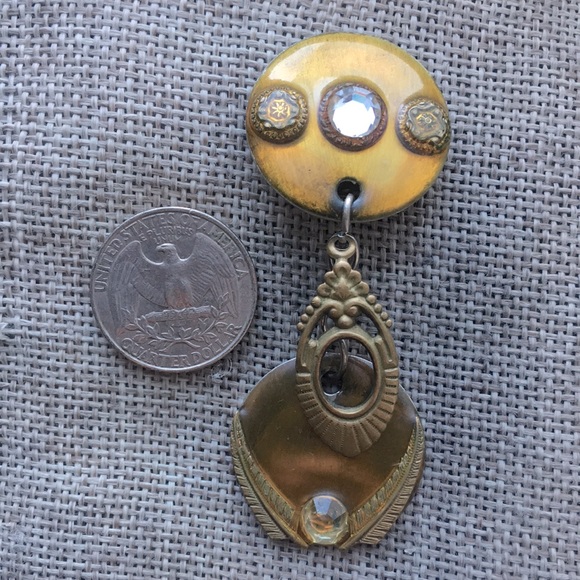 Vintage Patti Horn Clip On Dangle Earrings Crystal Resin Assemblage Signed - Picture 5 of 5